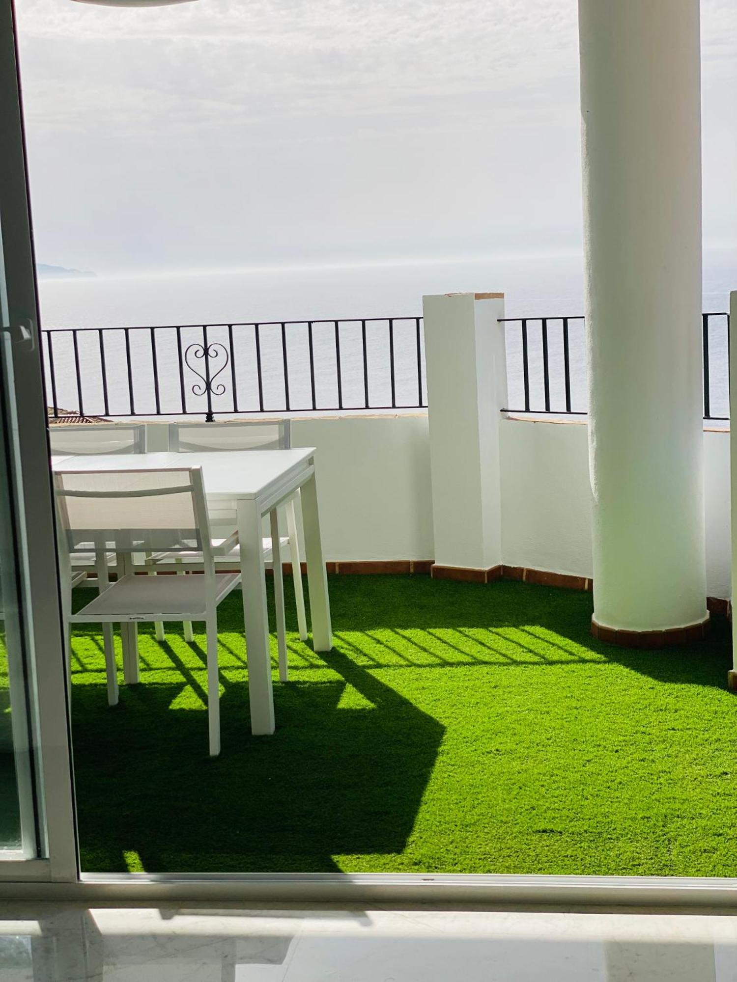 Jardines De Adnania En Marina Del Este Con Vista Al Mar Ada ラ・エラドゥーラ エクステリア 写真