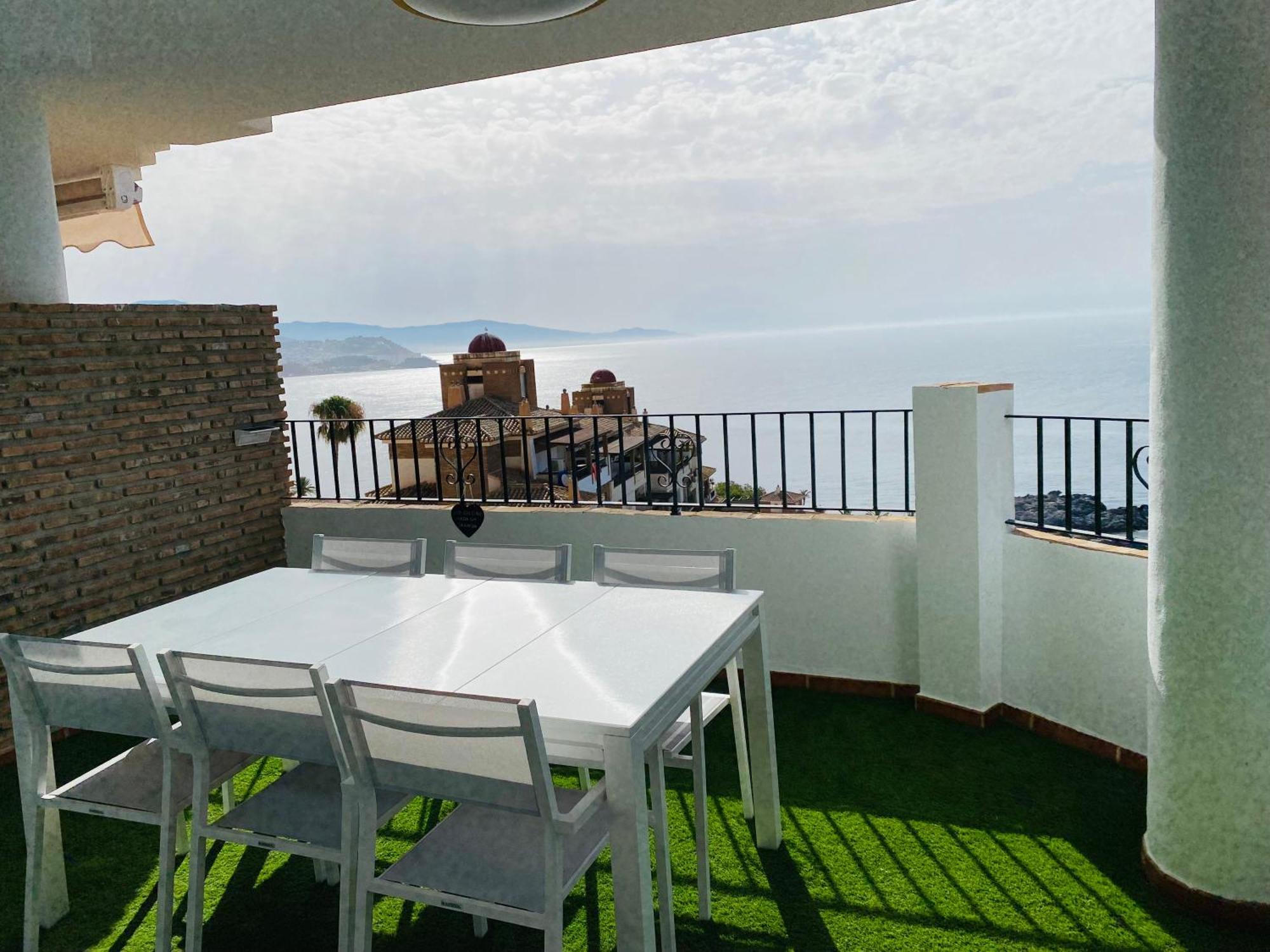 Jardines De Adnania En Marina Del Este Con Vista Al Mar Ada ラ・エラドゥーラ エクステリア 写真