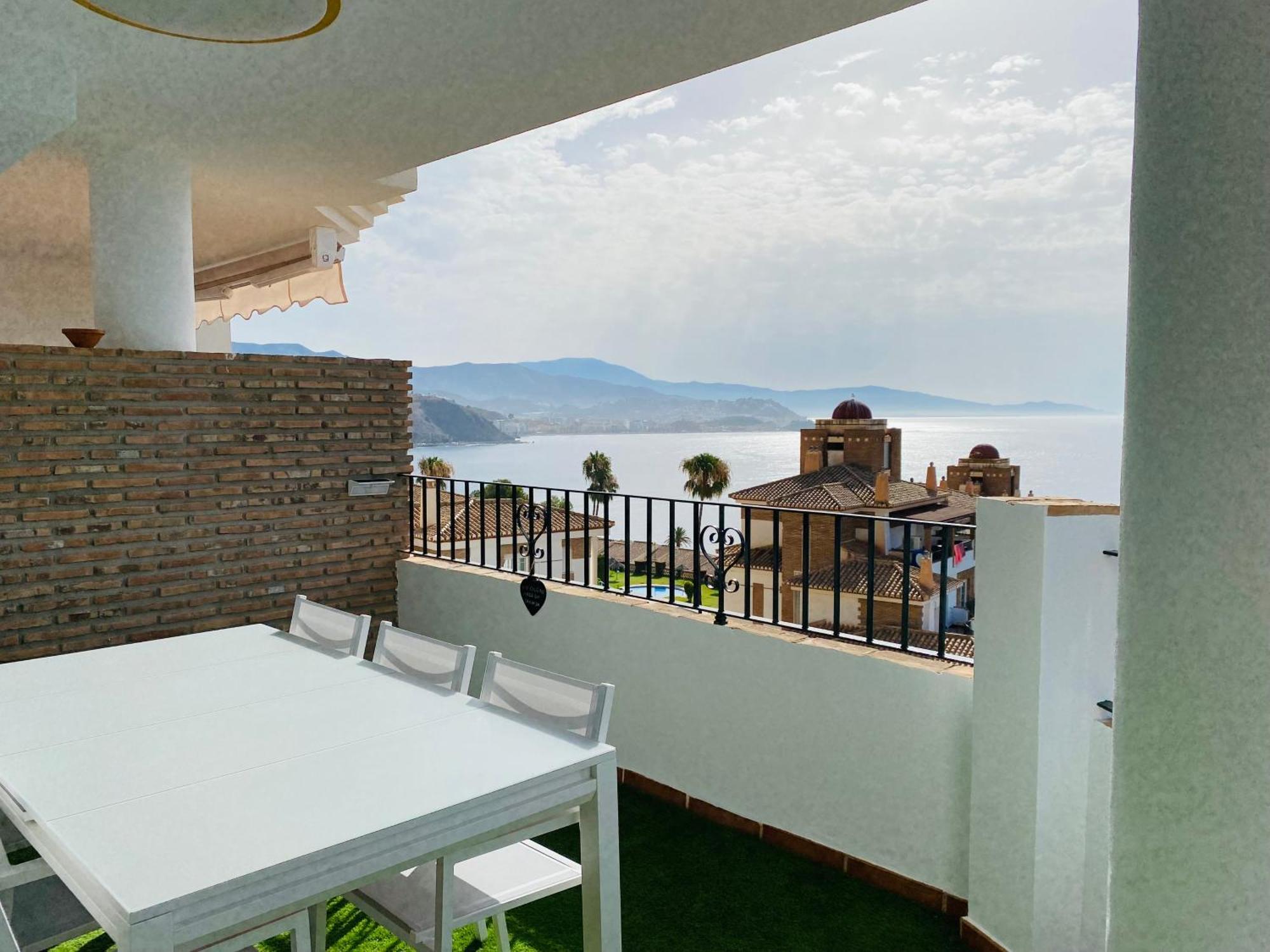 Jardines De Adnania En Marina Del Este Con Vista Al Mar Ada ラ・エラドゥーラ エクステリア 写真